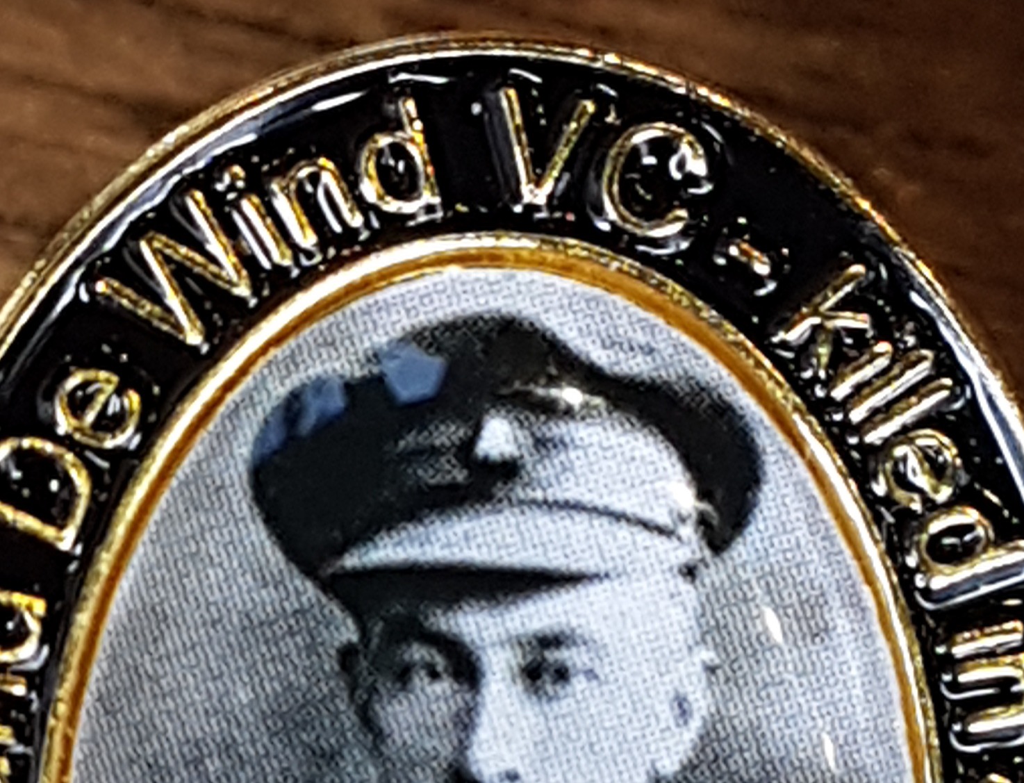 De Wind family descendants commemorate the life of former OC Edmund De Wind VC